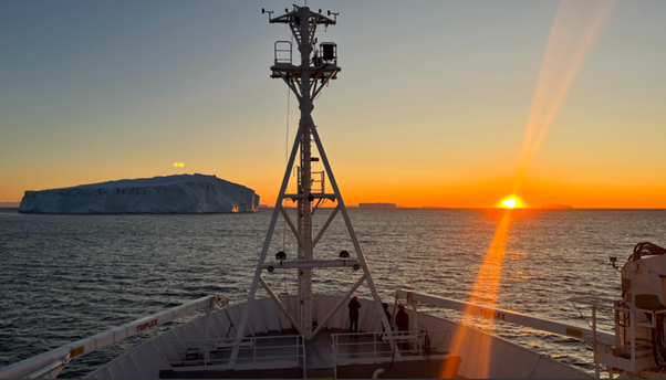 RV Investigator in Mertz Polynya during the MISO voyage (Credit: Kaihe Yamazaki)