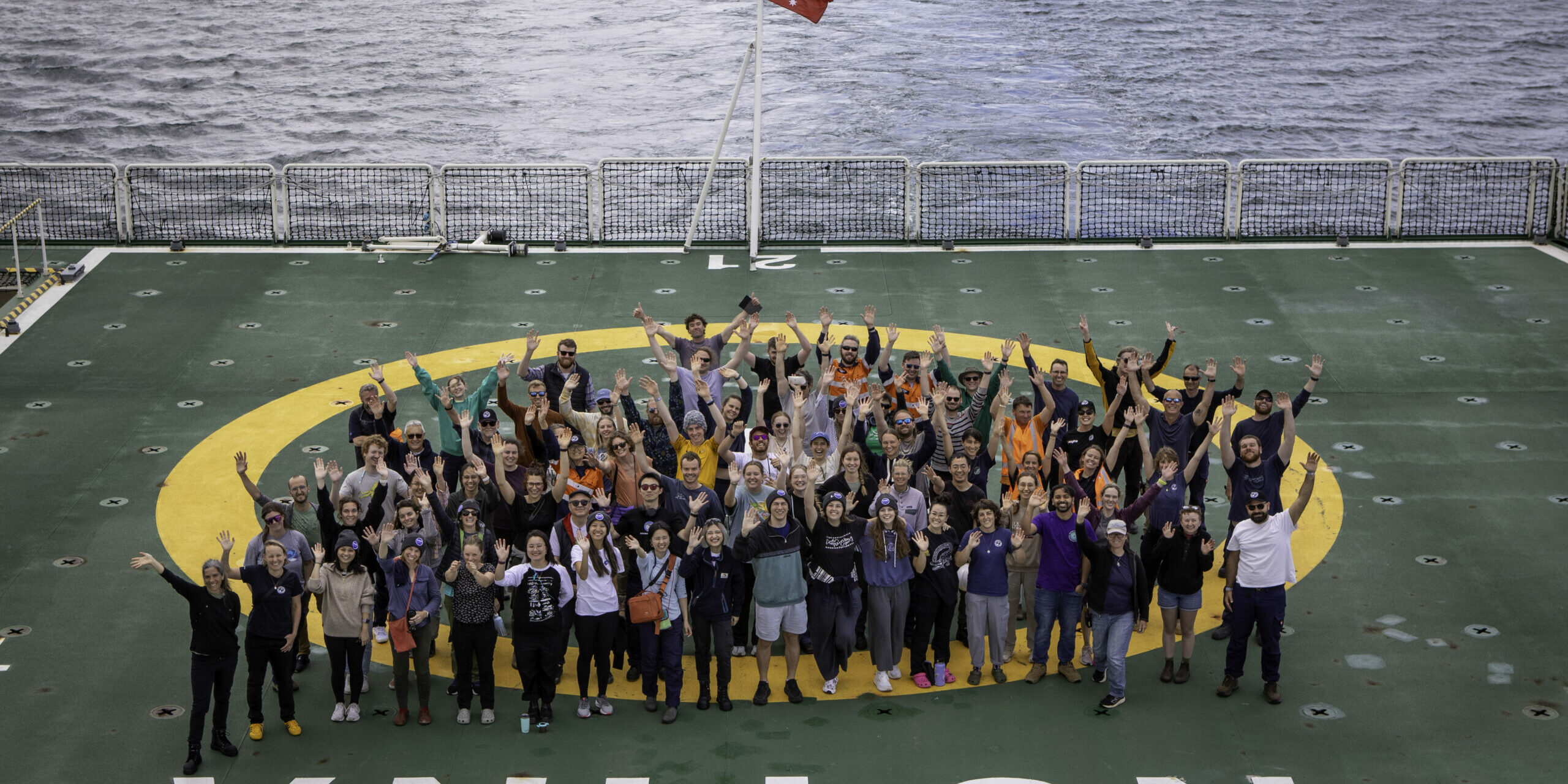 Expeditioners head off on the Denman Marine Voyage. Image credit: Pete Harmsen / AAD.