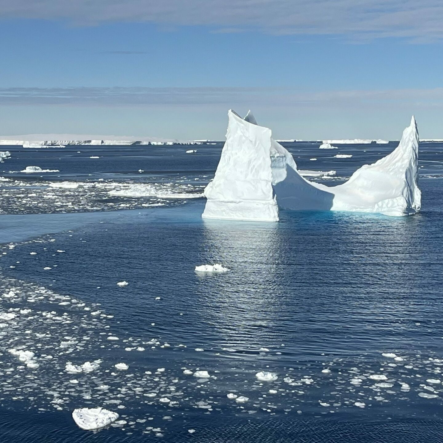 Nice iceberg. Image: Kaihe Yamazaki